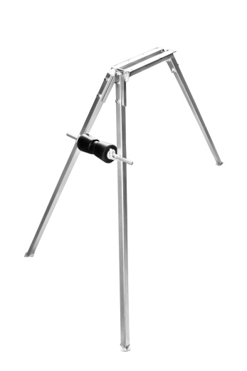 Устройство для выравнивания тренога подставка шириной  1004 мм, высотой 962 мм, длиной 1557 мм, толщиной 10 мм с гальванопокрытием ЗУТП.1004.962.1557.10.5